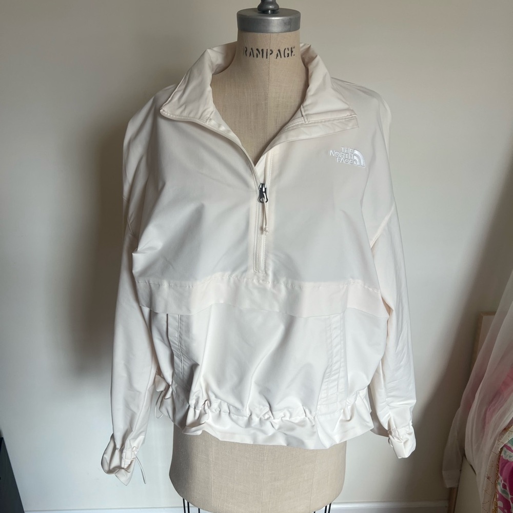 NWOT The North Face Women's Cream windbreaker 1/4 zip Jacket top Sz L